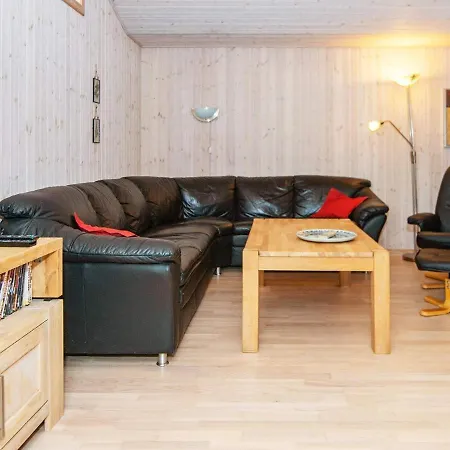 Vakantiehuis Holiday *